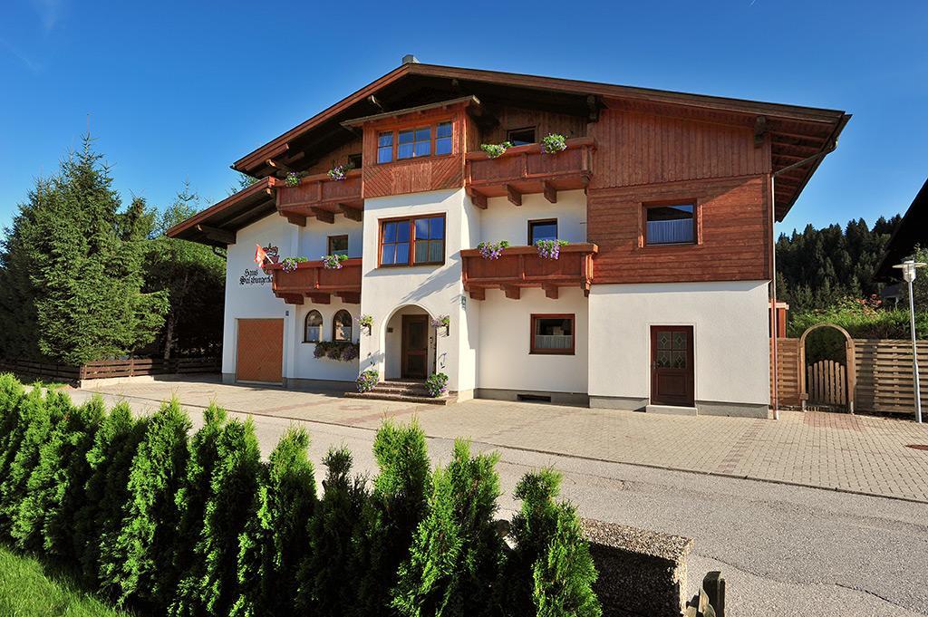 Haus Salzburgerland Hotell Altenmarkt im Pongau Eksteriør bilde